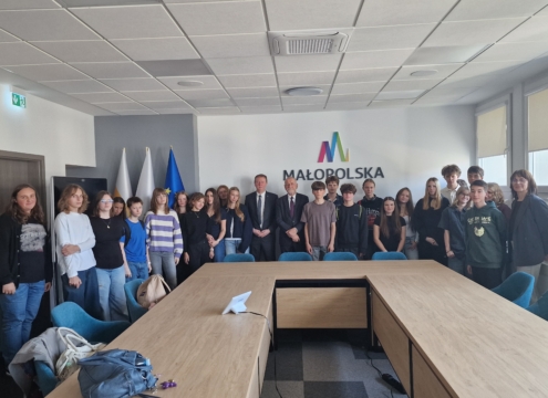 Młodzież XLII LO na spotkaniu w Sejmiku w ramach projektu Młodzież w Małopolsce